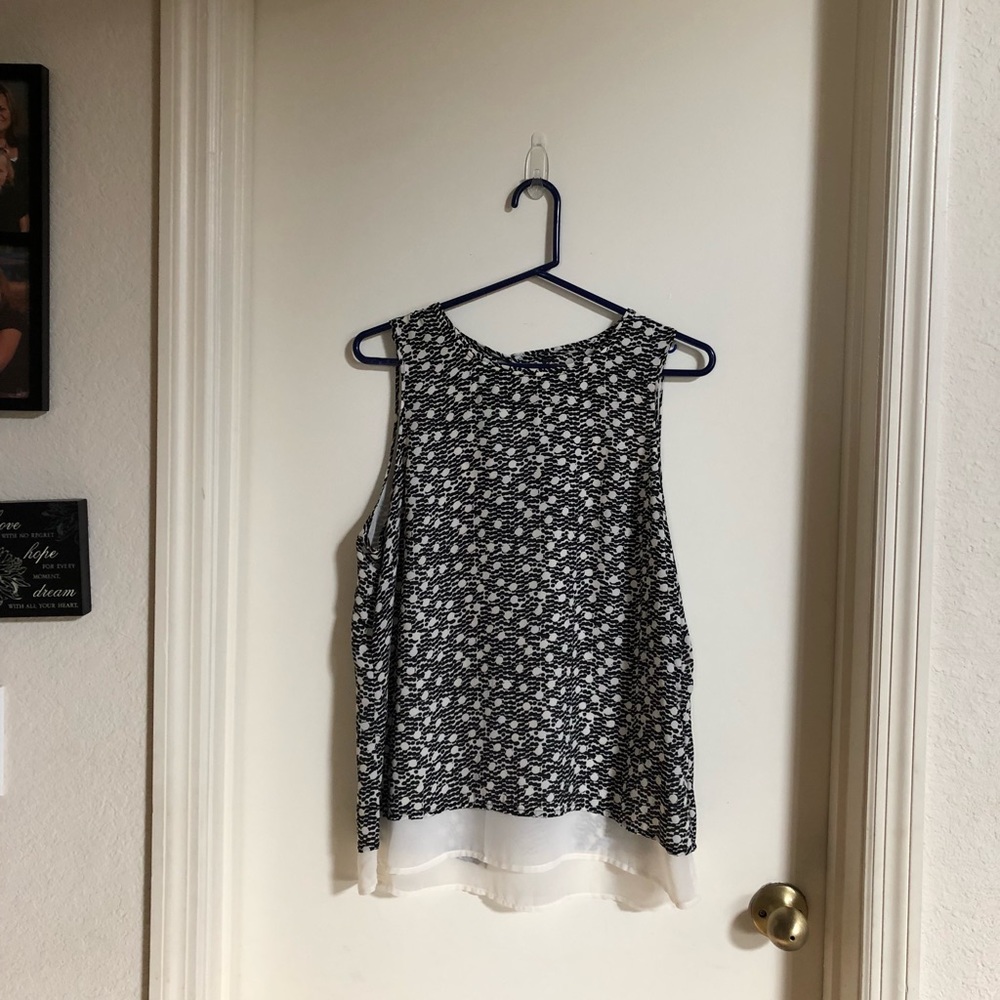H&M Black Dot Pattern Shell NWT - Picture 2 of 5